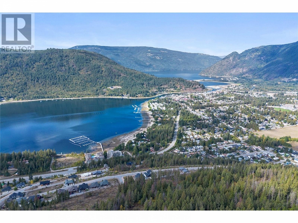 270 Bayview Drive Sicamous Photo 17